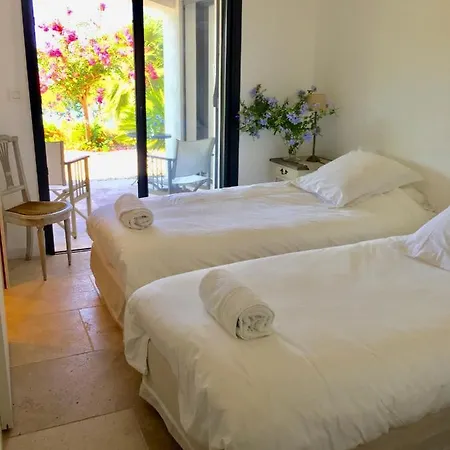 D'hotes Mesomax 4* Carqueiranne