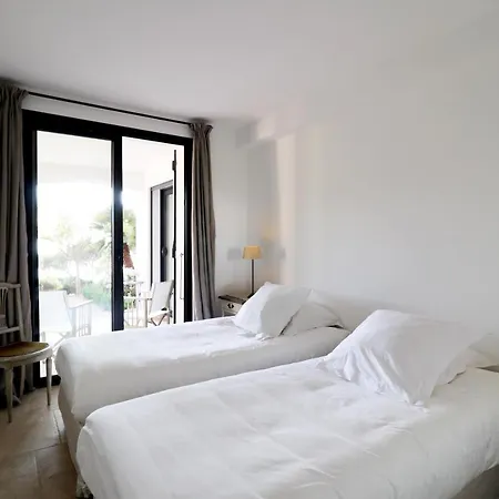 D'hotes Mesomax 4*